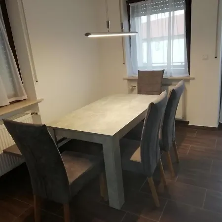 At Lägenhet *